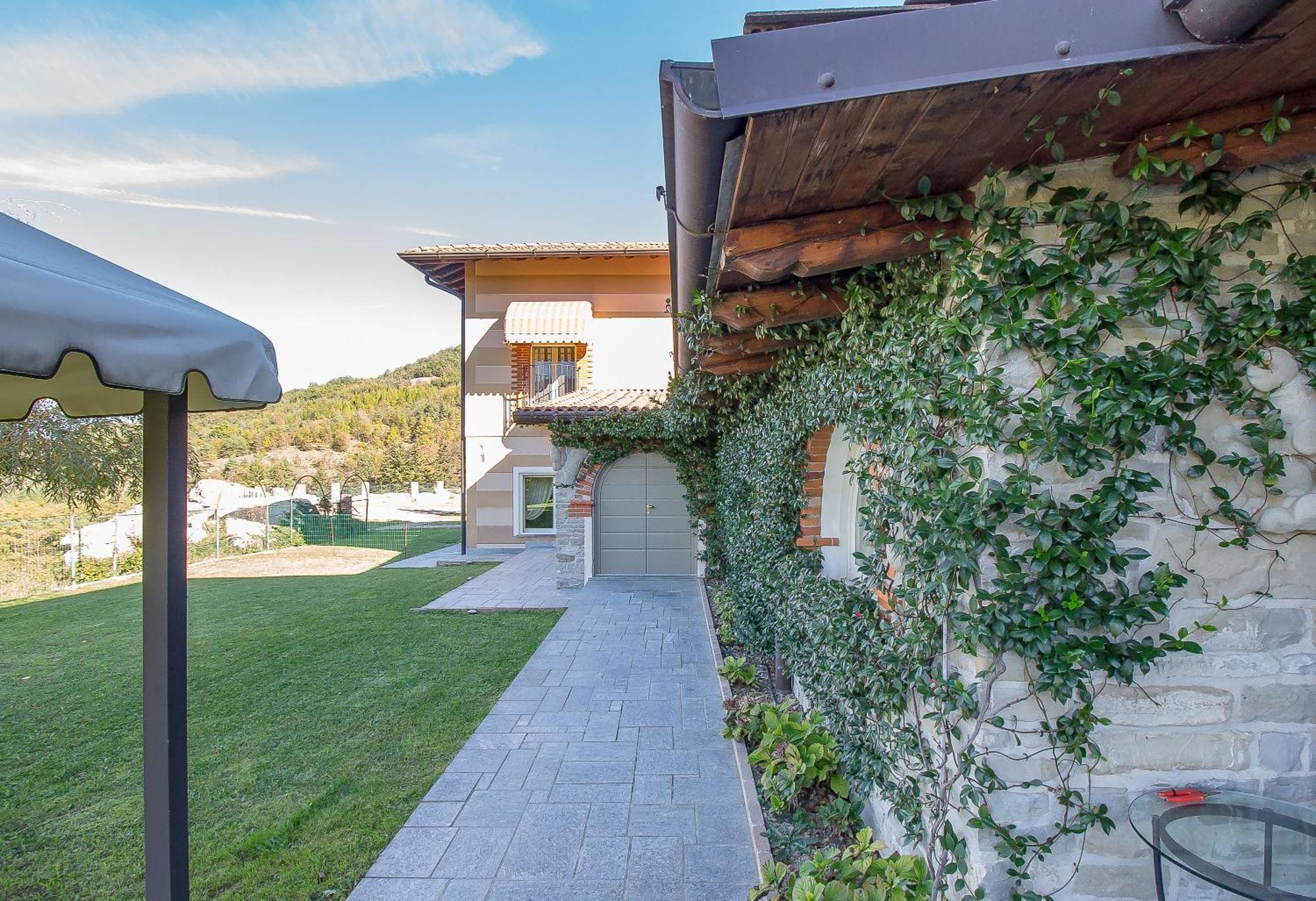 Tenuta Pian D'Attesio - Agriturismo Castelletto Soprano エクステリア 写真