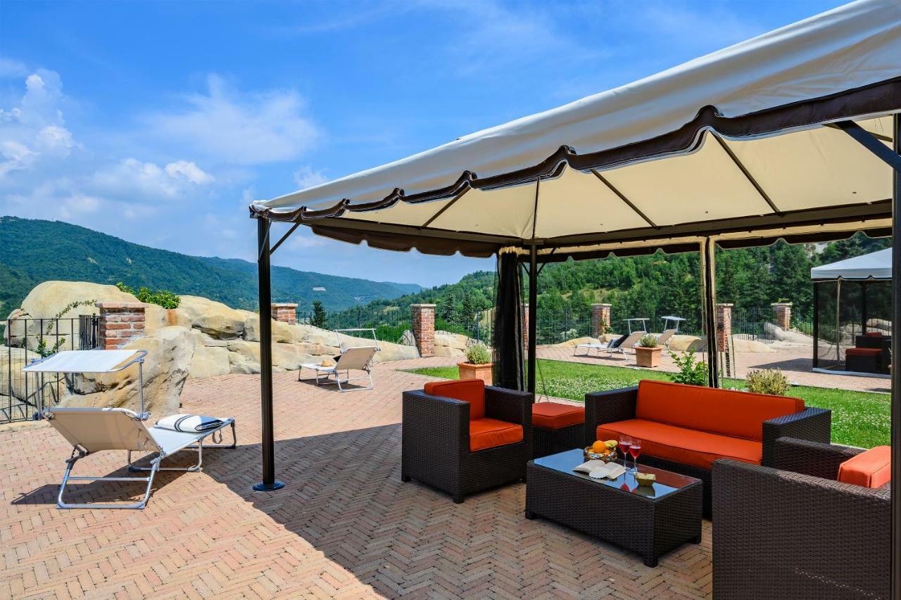 Tenuta Pian D'Attesio - Agriturismo Castelletto Soprano エクステリア 写真