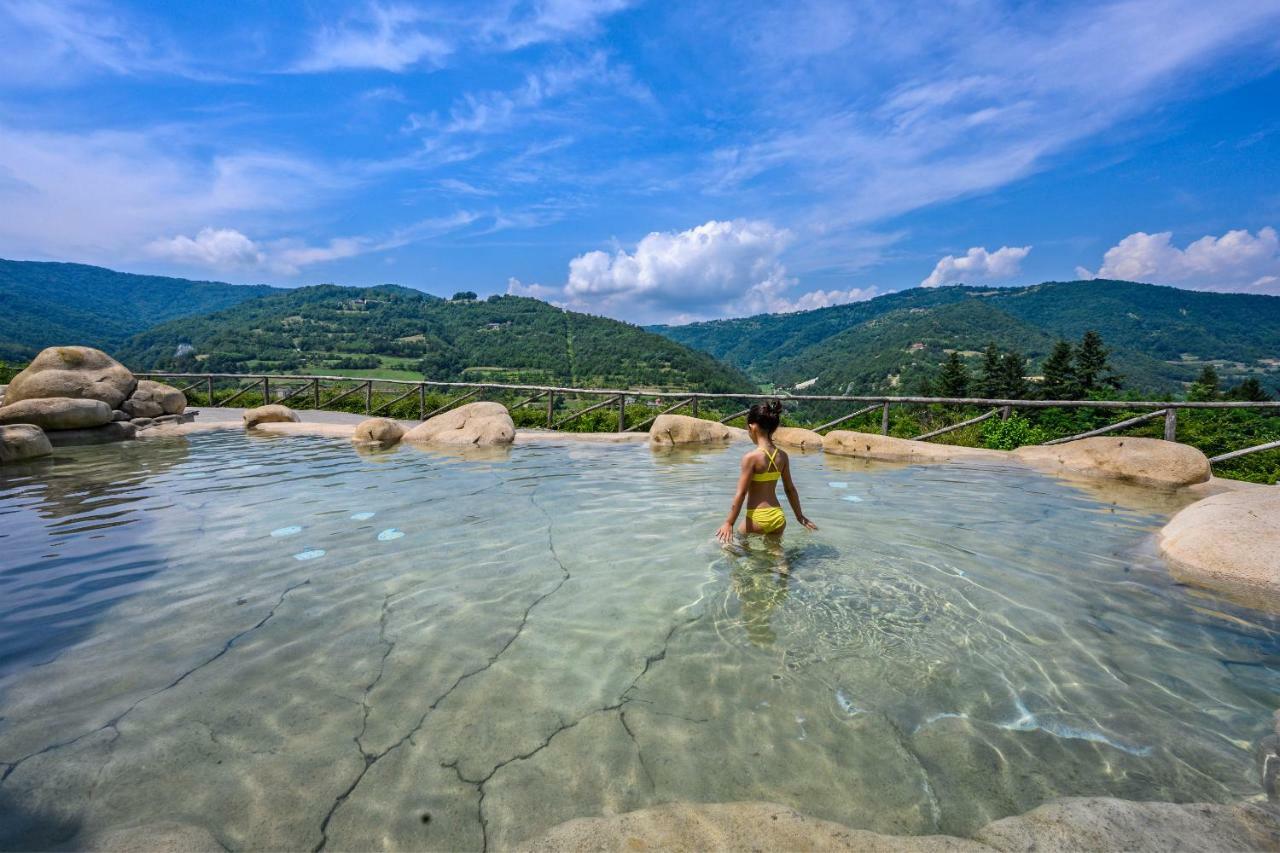 Tenuta Pian D'Attesio - Agriturismo Castelletto Soprano エクステリア 写真